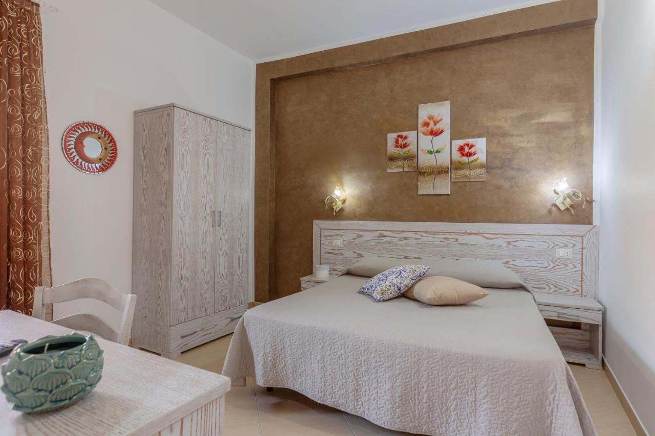Terra Del Sole Bed & Breakfast มาการี ภายนอก รูปภาพ